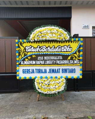 Papan Bunga Duka di Sungai Lulut
